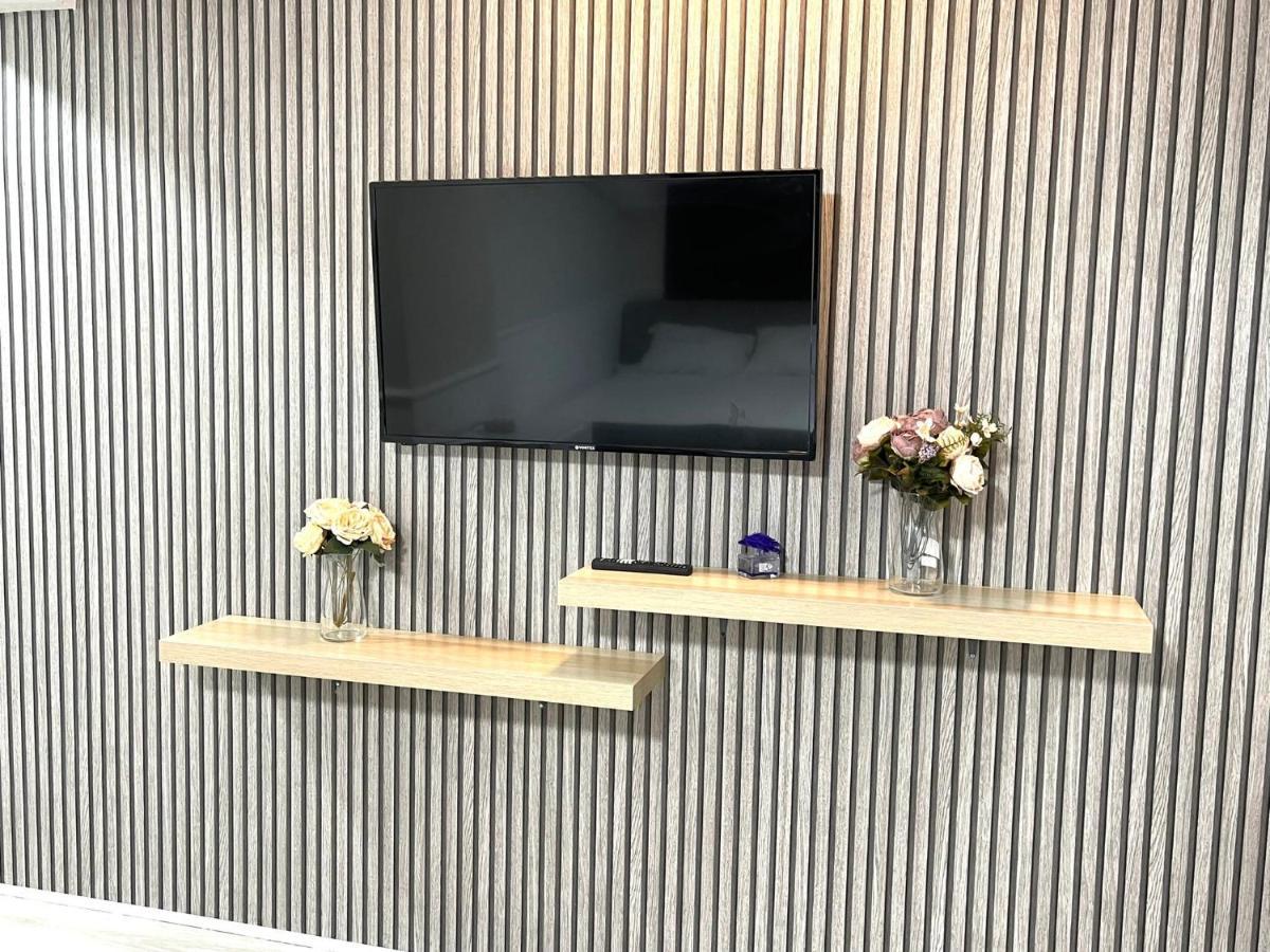 Baneasa Luxury Apartaments Bukarest Eksteriør billede