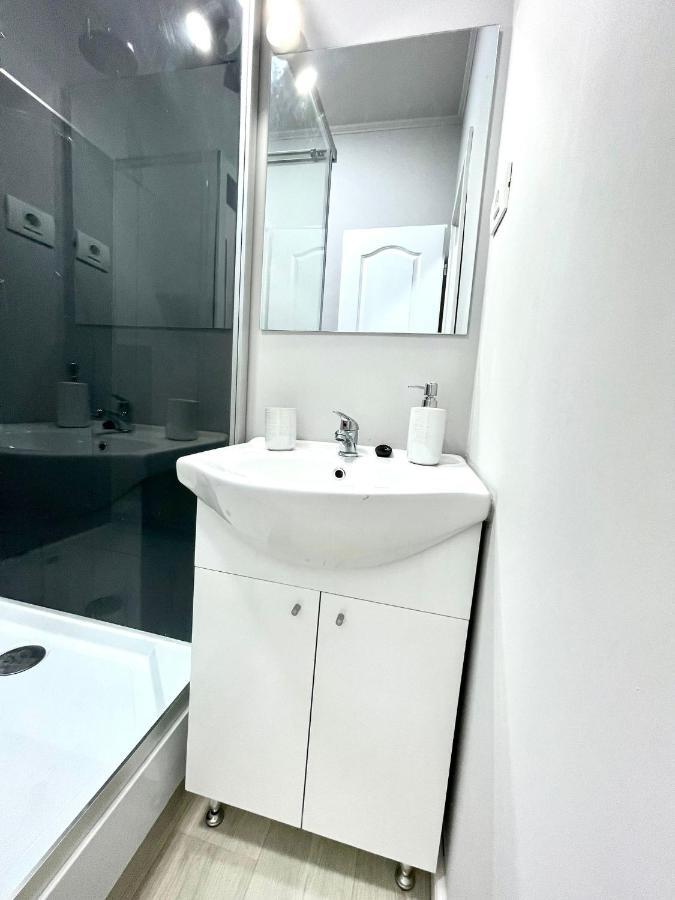 Baneasa Luxury Apartaments Bukarest Eksteriør billede