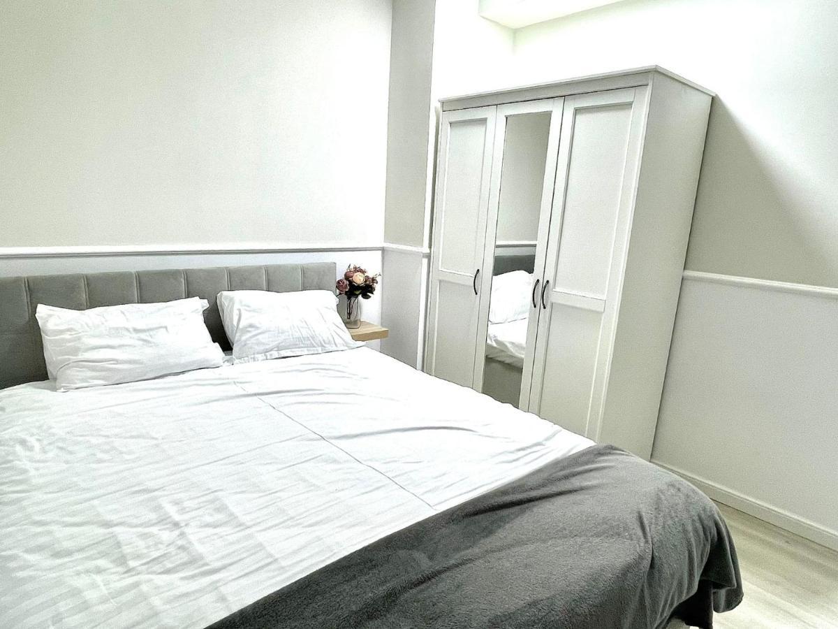 Baneasa Luxury Apartaments Bukarest Eksteriør billede