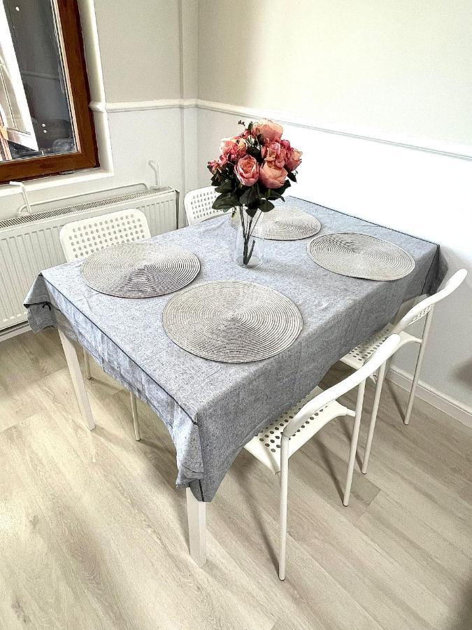 Baneasa Luxury Apartaments Bukarest Eksteriør billede