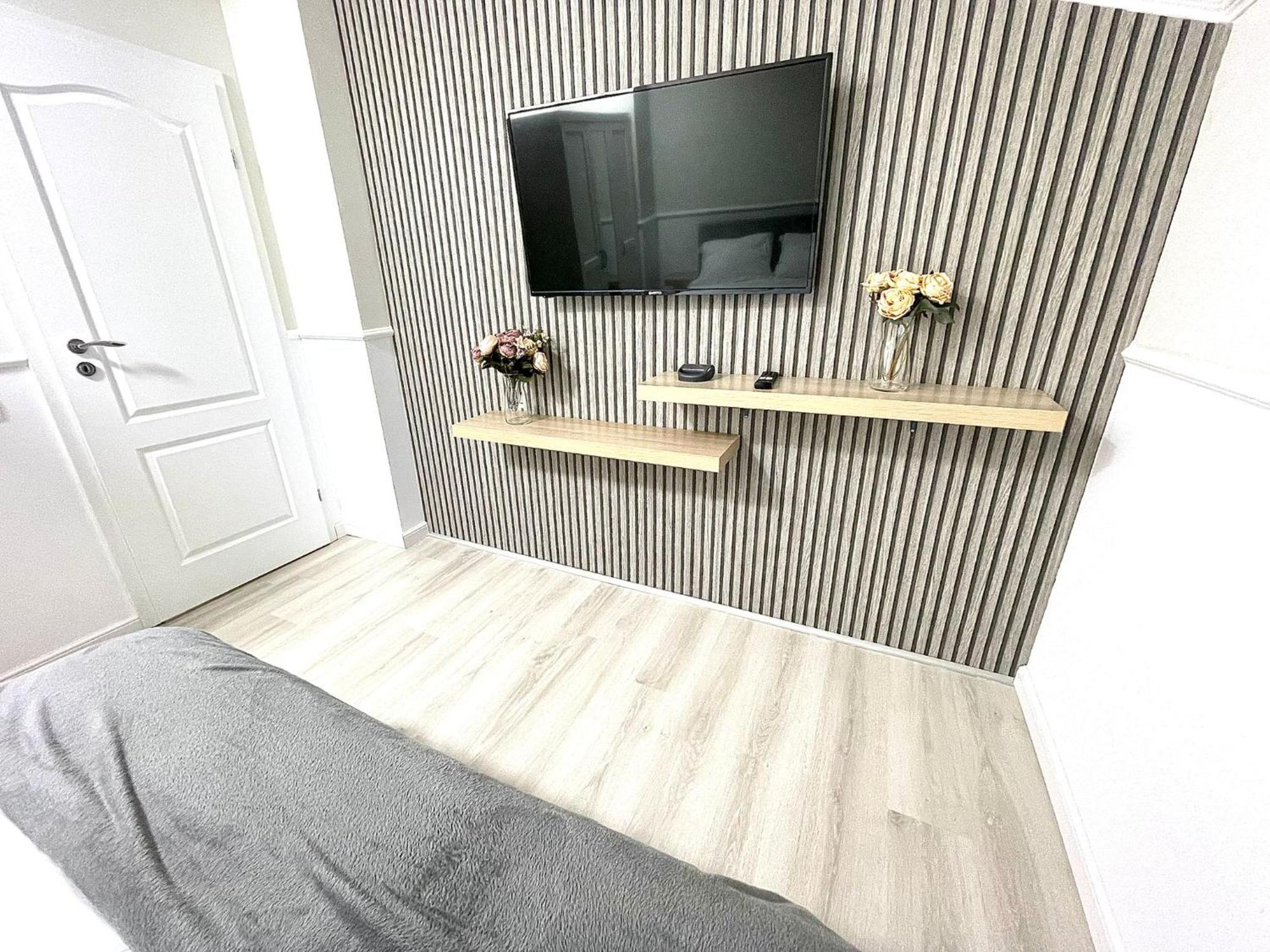 Baneasa Luxury Apartaments Bukarest Eksteriør billede